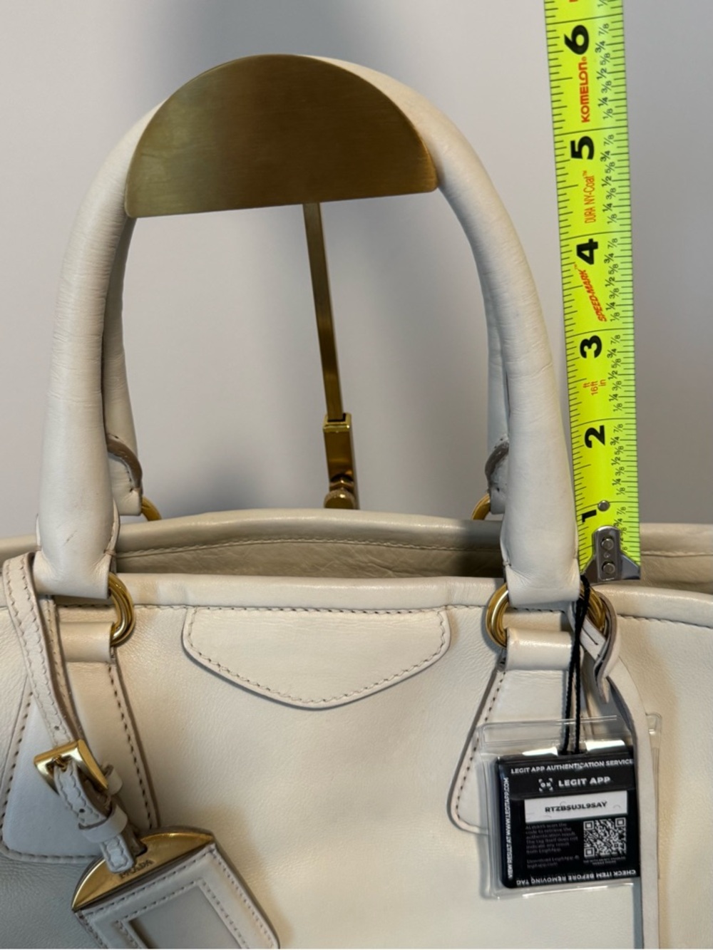✨PRADA AUTHENTICATED Vitello Leather Top Handle Satchel | Leather int. - AS IS - Picture 15 of 15